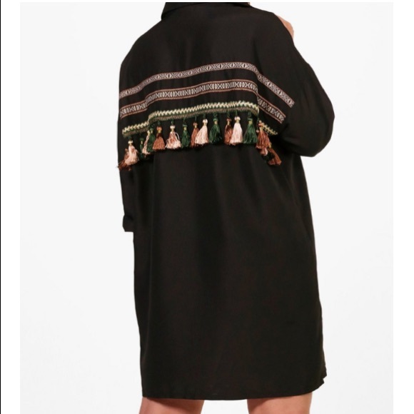 NOT FOR SALE RN! DO NOT BUY NWT Boohoo Plus Tassel Shirt Dress Size 14 - Picture 2 of 8